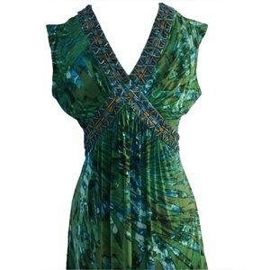 CACHE Beautiful blue and green top